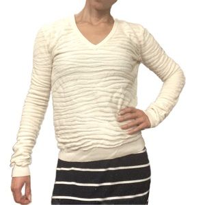 Theory Zebra Plush Pullover white sweater